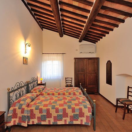 Relais Borgo Torale Hotel Passignano sul Trasimeno Exterior foto